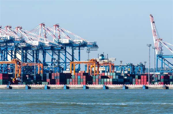 Ports and Docks Ports and Docks